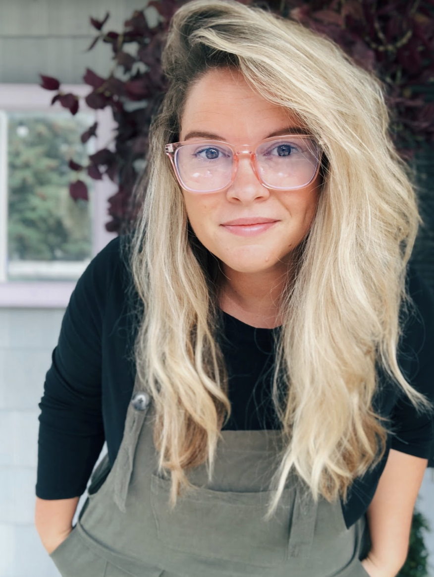 My Beauty Uniform: Kate Baer